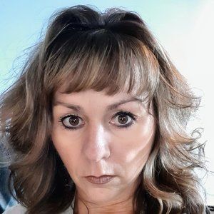 Meet your Posher, Vickie